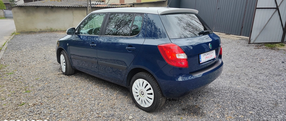 Skoda Fabia cena 18900 przebieg: 155000, rok produkcji 2011 z Kętrzyn małe 781